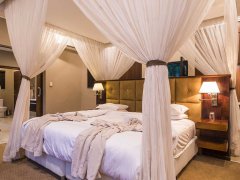 shepherds_tree_-_standard_room_2.jpg