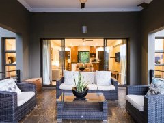 villa_2.jpg